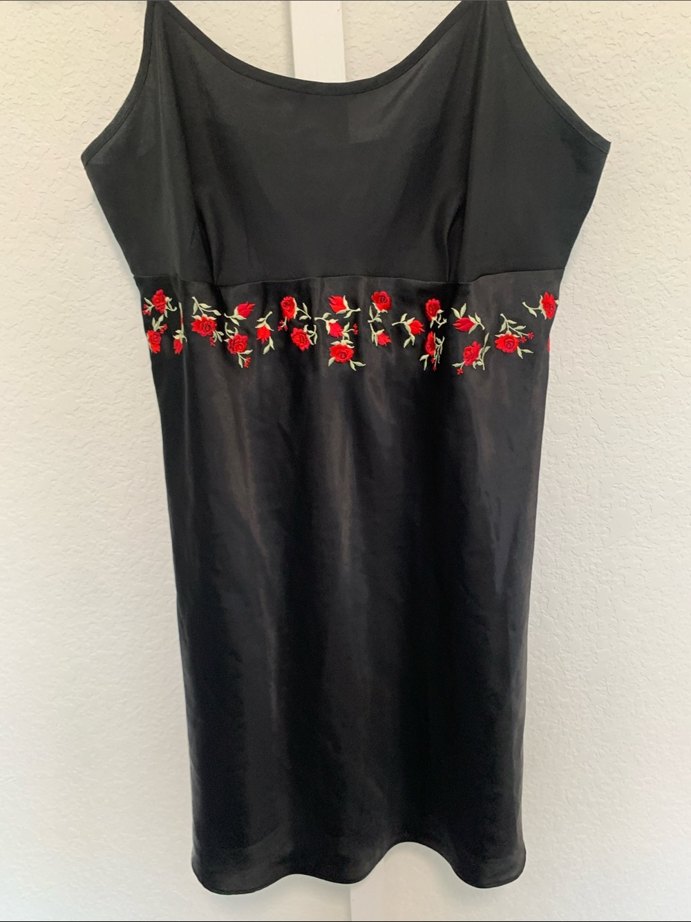 Y2K Delicates Black Slip Dress with Red Rose Embroidery - Picture 3 of 7